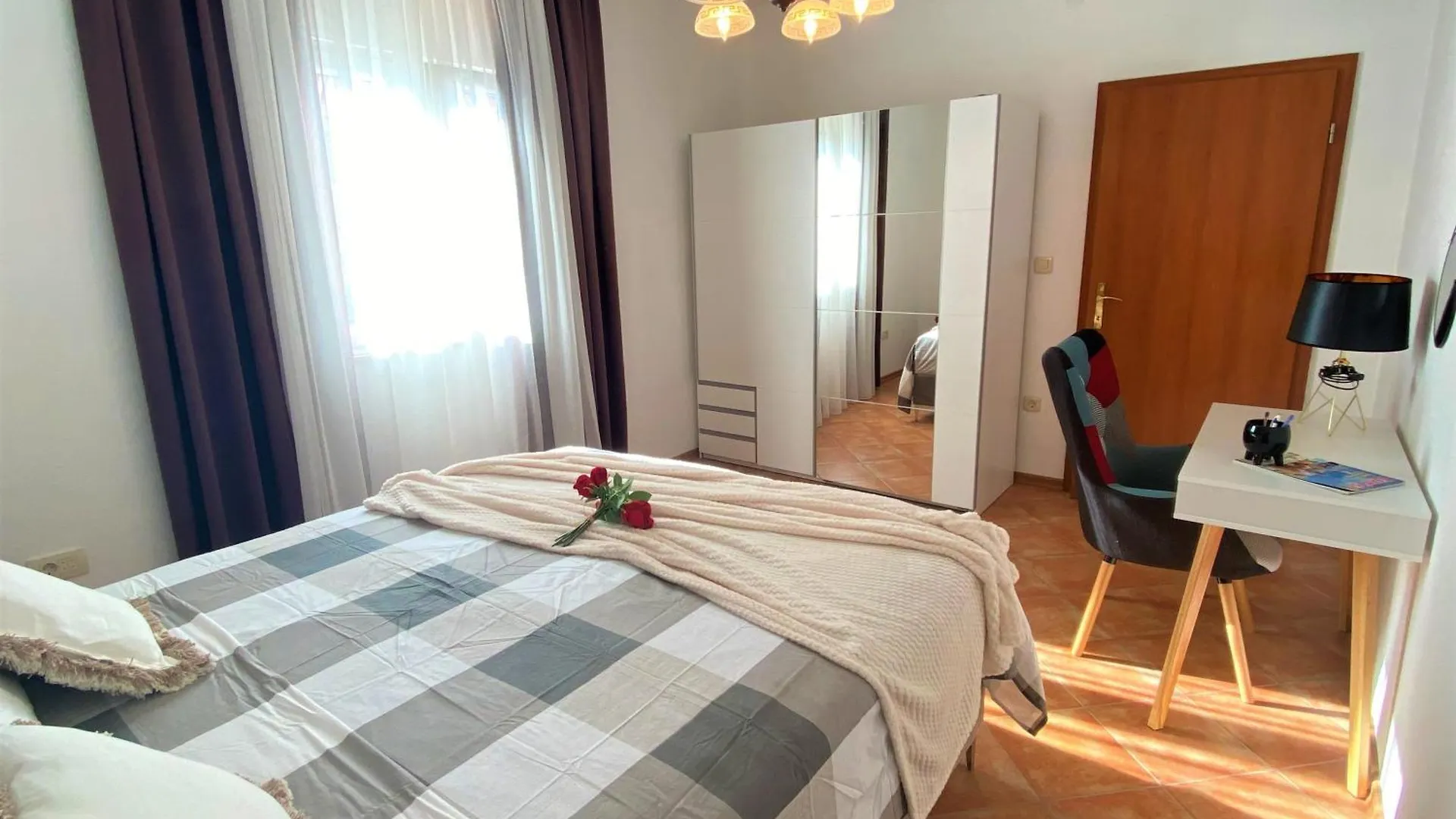Apartments Tomi & Ivana Trogir