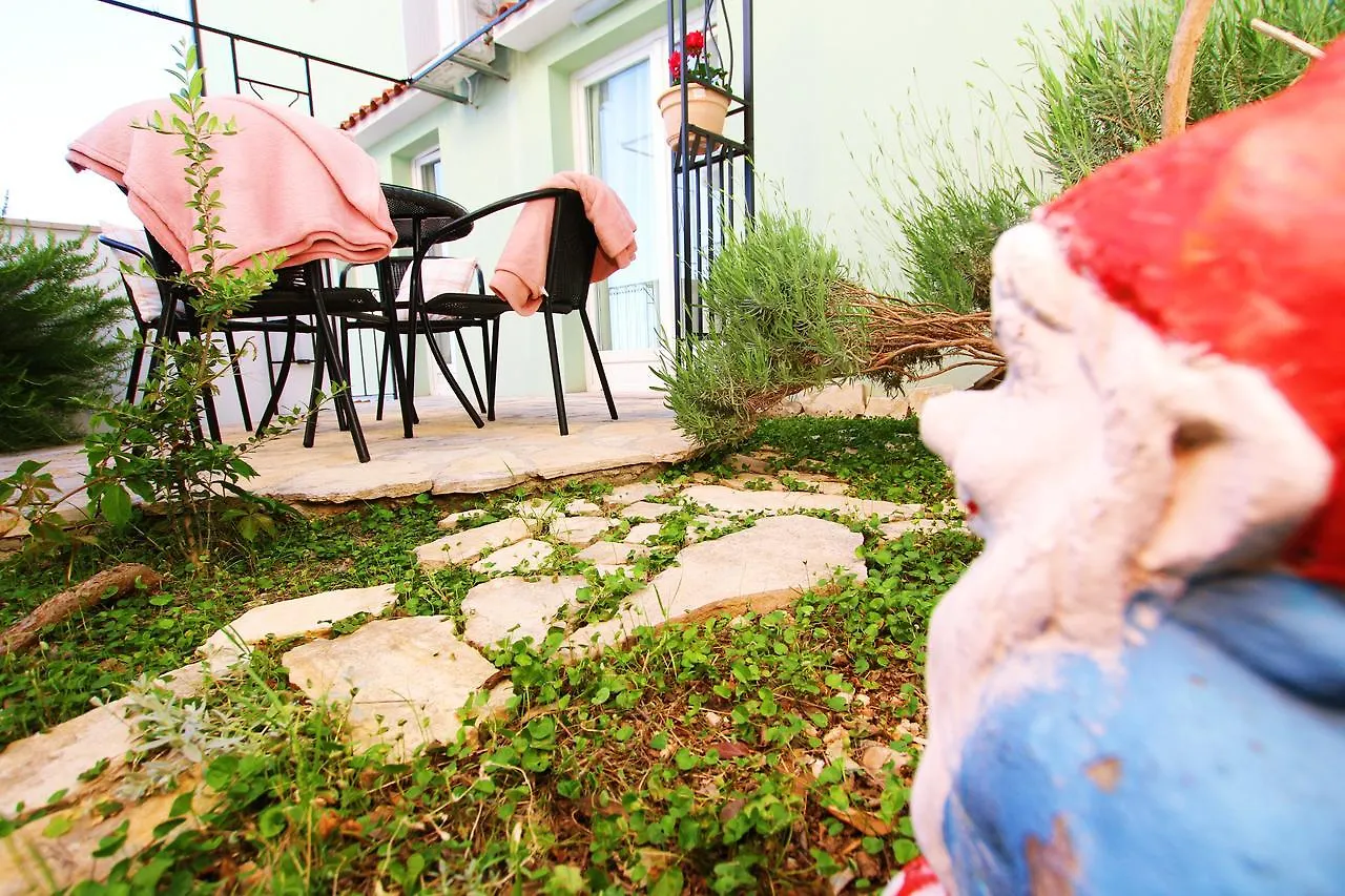 Apartments Tomi & Ivana Trogir