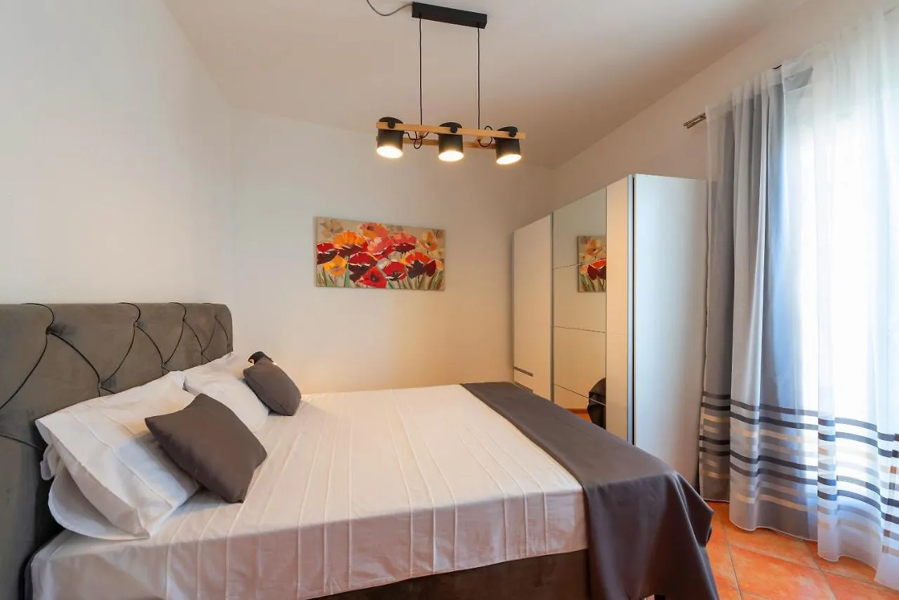 Apartments Tomi & Ivana Trogir